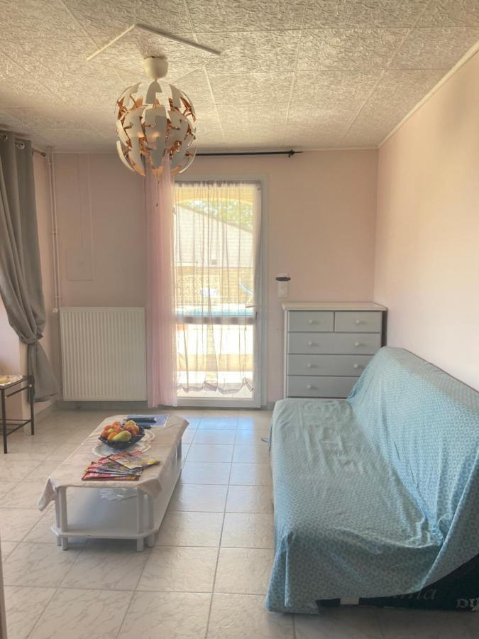 Gite Esprit Etape Saint-Barthelemy-de-Vals Exterior photo